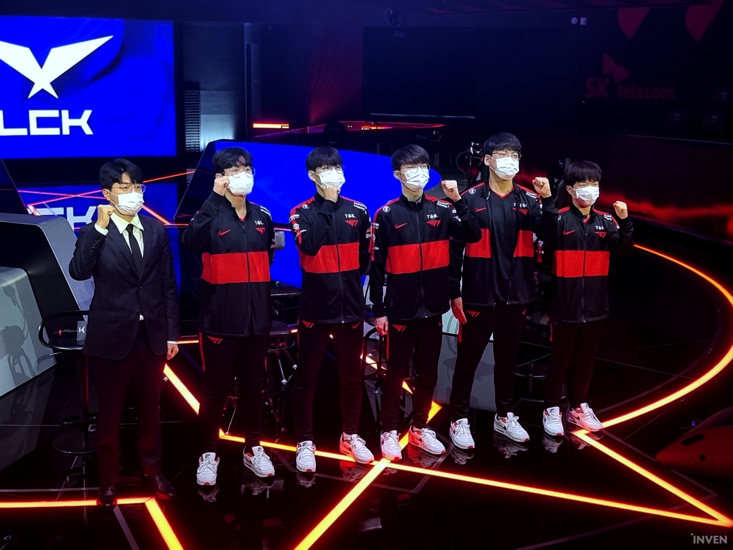 Faker wants a challenge in Worlds 2021 playoffs: “I'm here to win