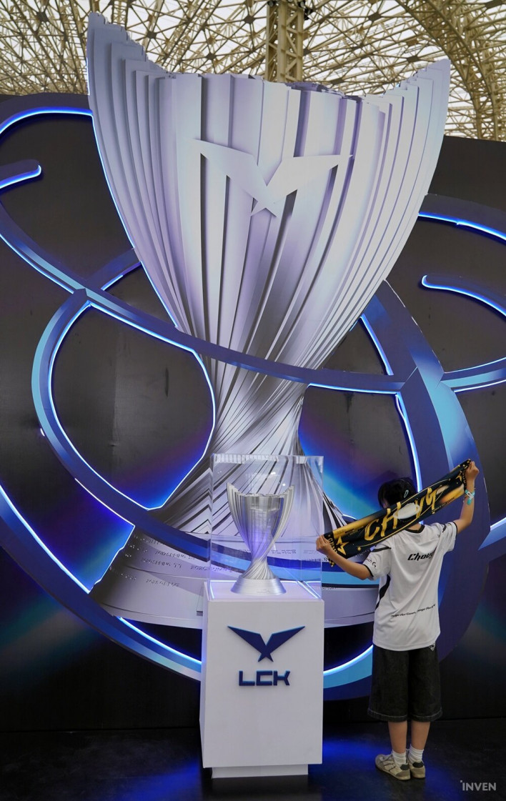 리그 오브 레전드 League of Legend : Clash of Fates