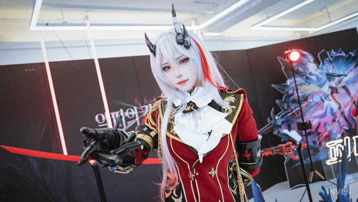 퍼니싱: 그레이 레이븐 Punishing: Gray Raven
