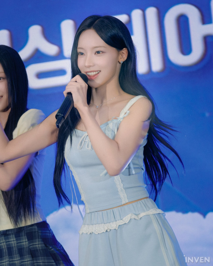 안녕하세요리센느입니다잘부탁드립니다