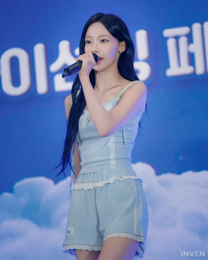 안녕하세요리센느입니다잘부탁드립니다