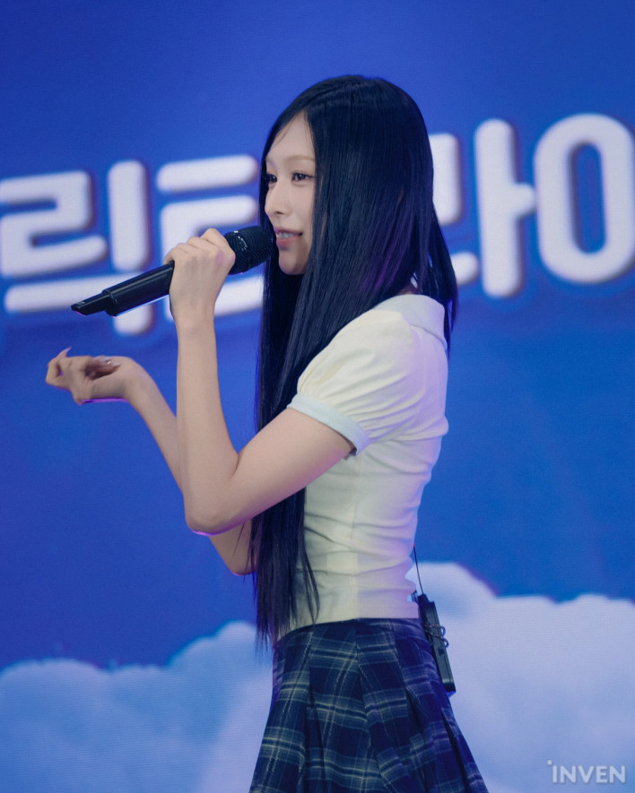 안녕하세요리센느입니다잘부탁드립니다