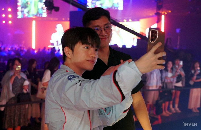 리그 오브 레전드 League of Legend : Clash of Fates