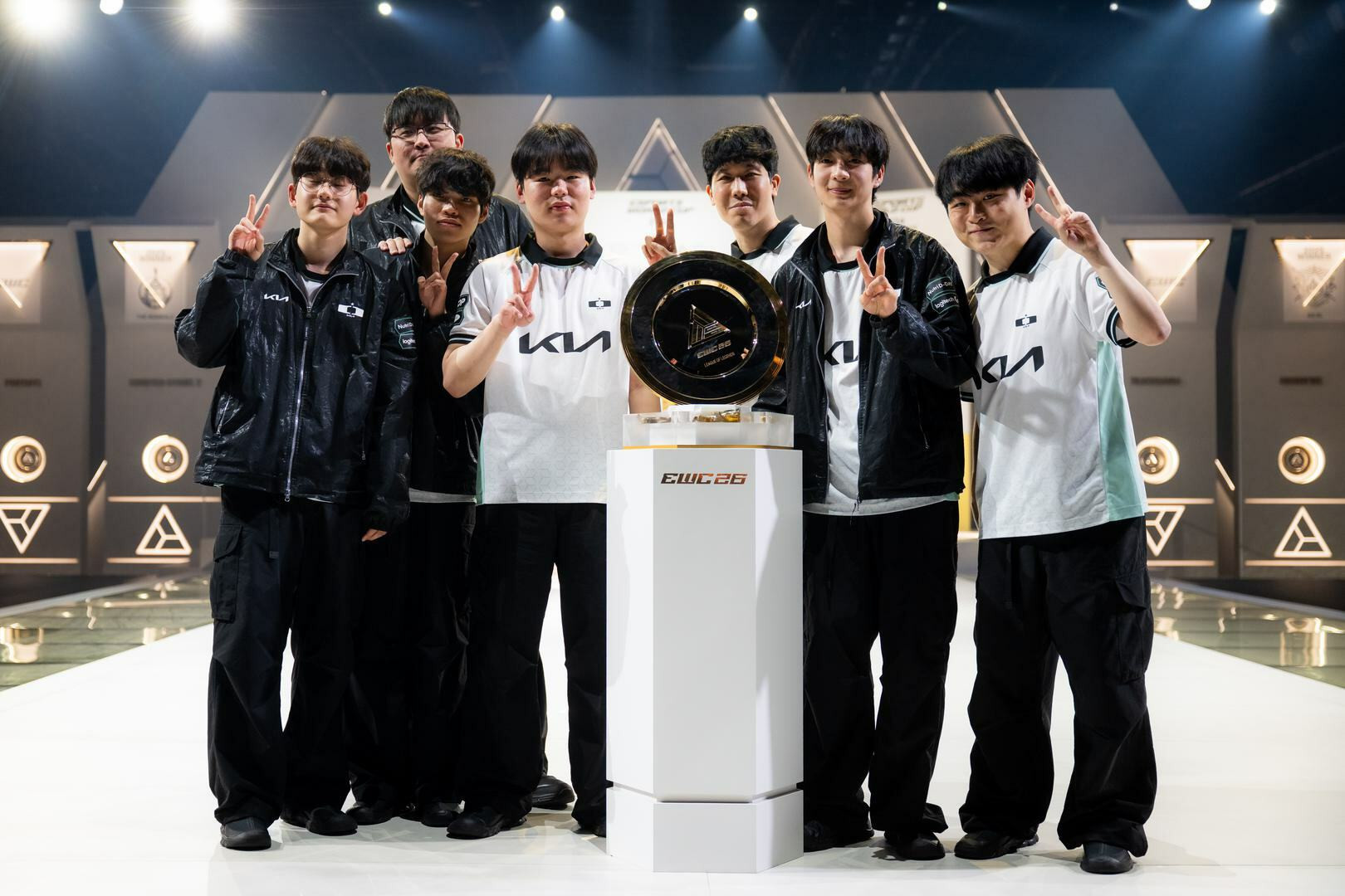 리그 오브 레전드 League of Legend : Clash of Fates