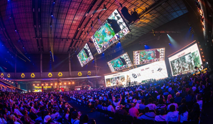 리그 오브 레전드 League of Legend : Clash of Fates
