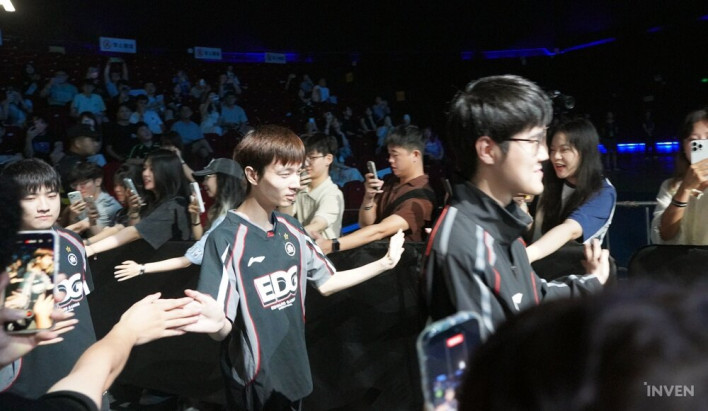리그 오브 레전드 League of Legend : Clash of Fates
