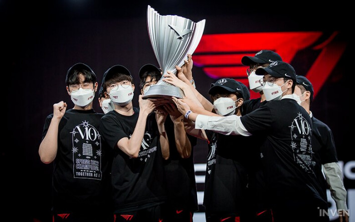 리그 오브 레전드 League of Legend : Clash of Fates