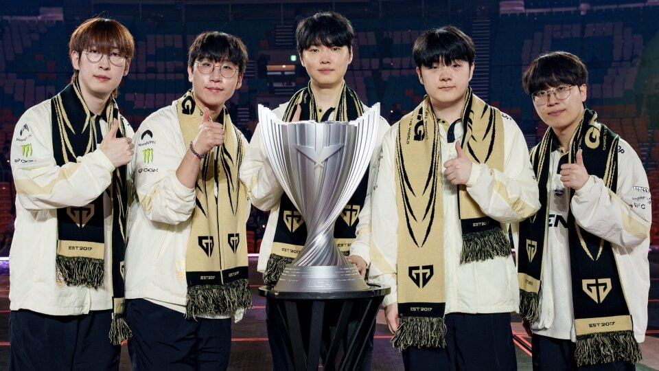 젠지, 한화생명e스포츠 꺾고 LCK 2년 연속 우승