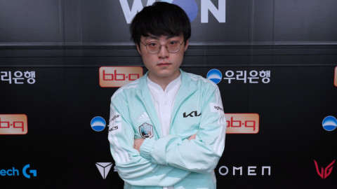 DK ShowMaker: “Chovy has a unique way of breaking down and figuring out the meta. He actually inspired me with my rune choices tonight.”