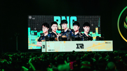 RNG choose EG, T1 to face G2 in MSI 2022 semifinals